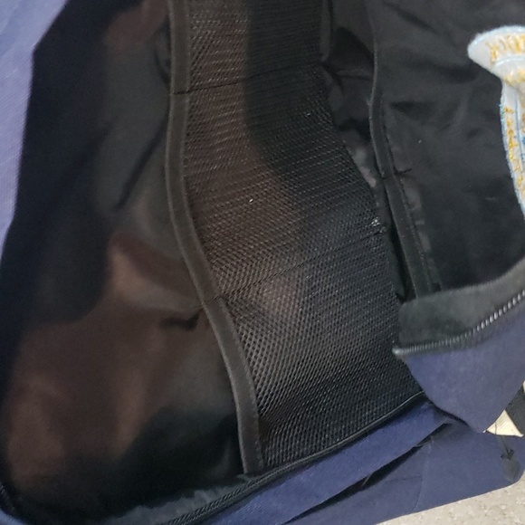 Parkland Riverdale high school embroidered crest/logo backpack from the show CW - Picture 3 of 5